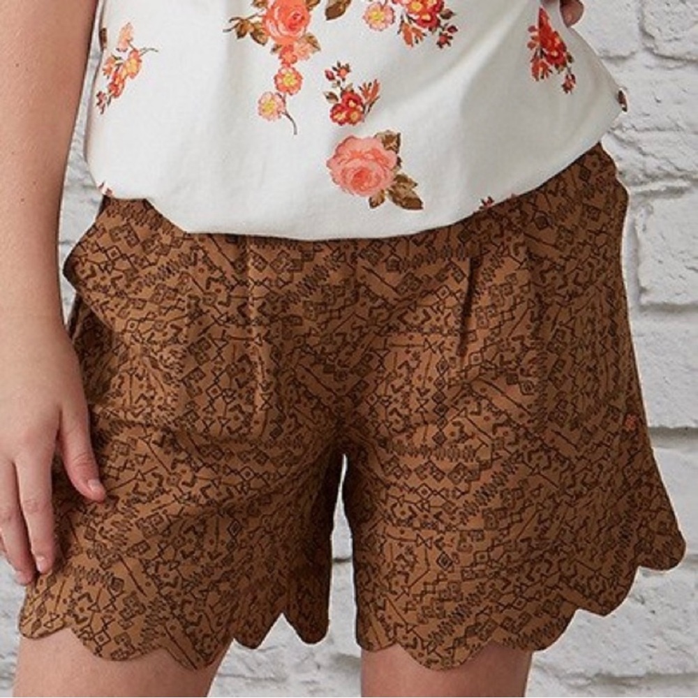Matilda Jane Big Adventure Aztec Print Scalloped Shorts NWT